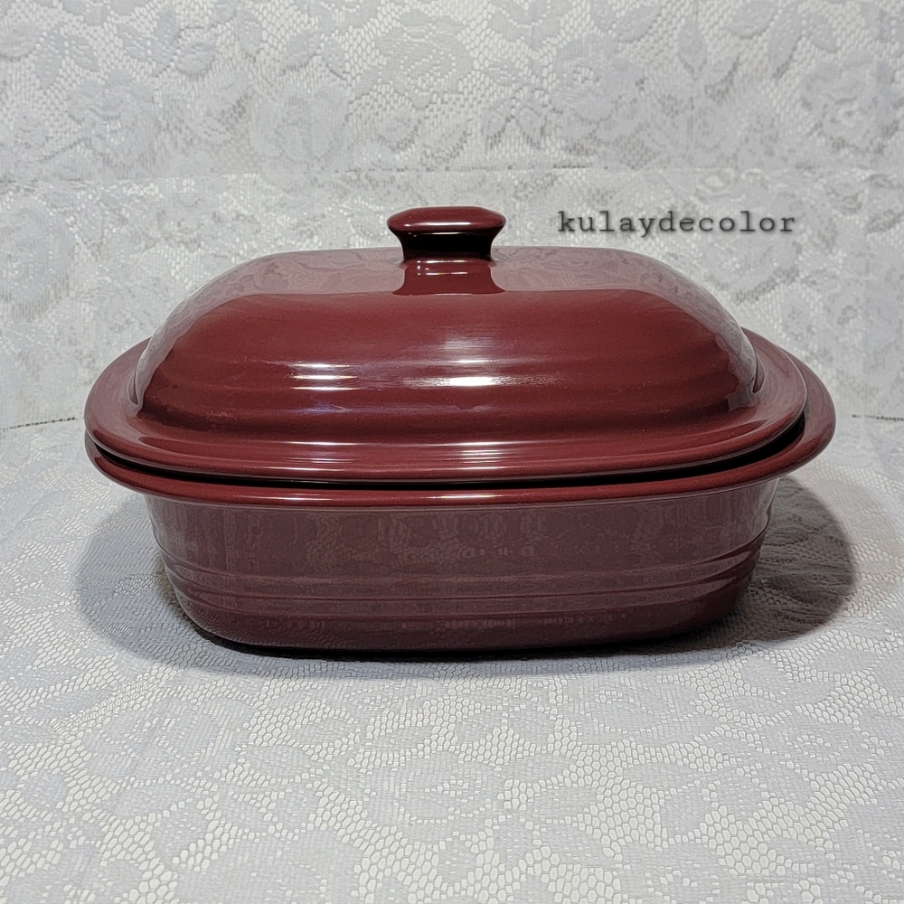 Pampered Chef 3.1 Qt Burgundy Stoneware Covered Casserole Baking Dish with Lid